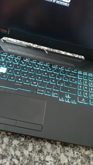 Portátil ASUS Negro