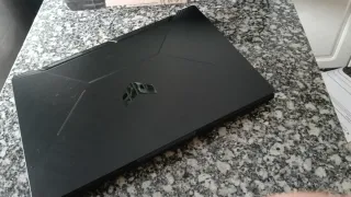 Portátil ASUS Negro
