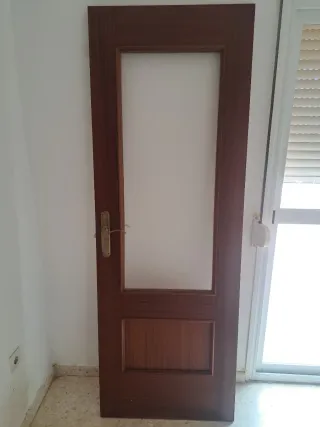Puerta de madera
