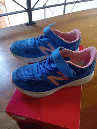 Scarpette New Balance blu/rosa taglia 36