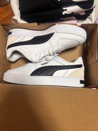 Deportivas Puma Blancas y Negras