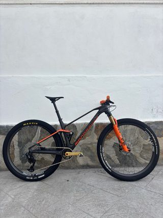 Mondraker F-Podium Bicicleta Montaña