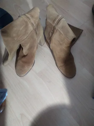 Botas altas beige