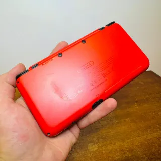 New Nintendo 2DS XL Pokeball Edition Pokemon 