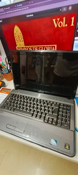 Lenovo G550 Portátil