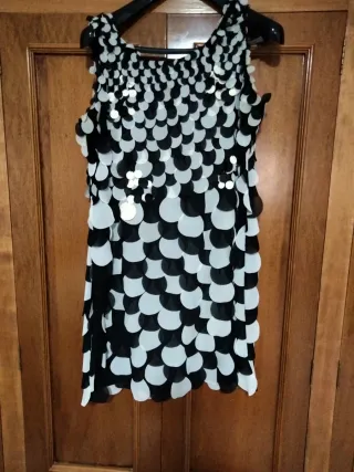 Vestido fiesta lentejuelas blanco y negro