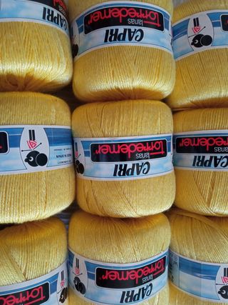 9 Ovillos Lana Hilo Amarillo Capri Torredemer
