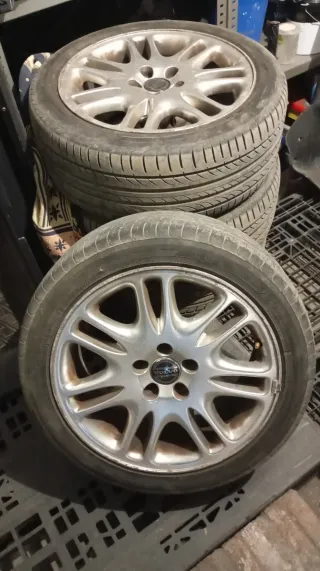 Llantas 17 Volvo