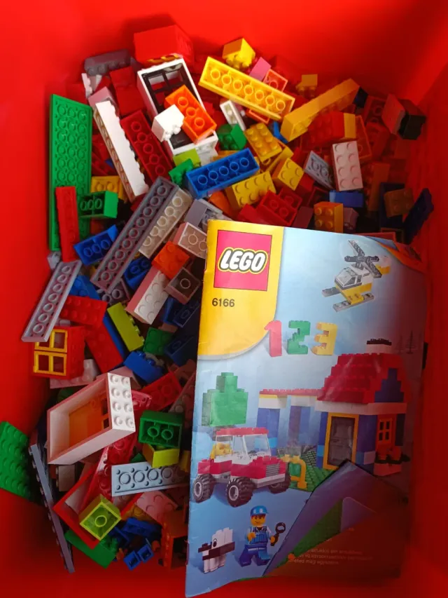 Caja de piezas Lego 5573