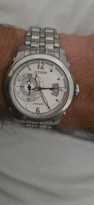 Reloj Citizen Automático Hombre Esfera Blanca
