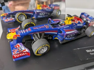 Carrera coche F1 Red bull