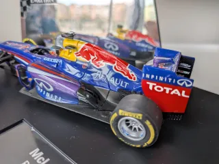 Carrera coche F1 Red bull