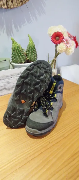 Botas montaña niño Talla 37