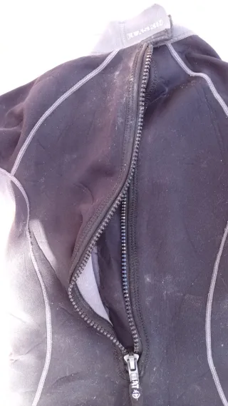 Traje Neopreno Surf/Pesca Corto Negro lo