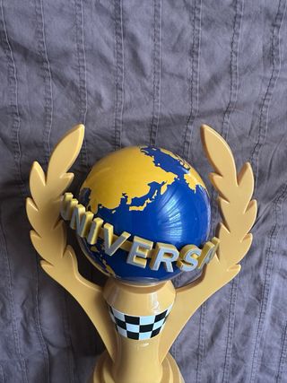 Trofeo Mario Kart Universal Nintendo RARO