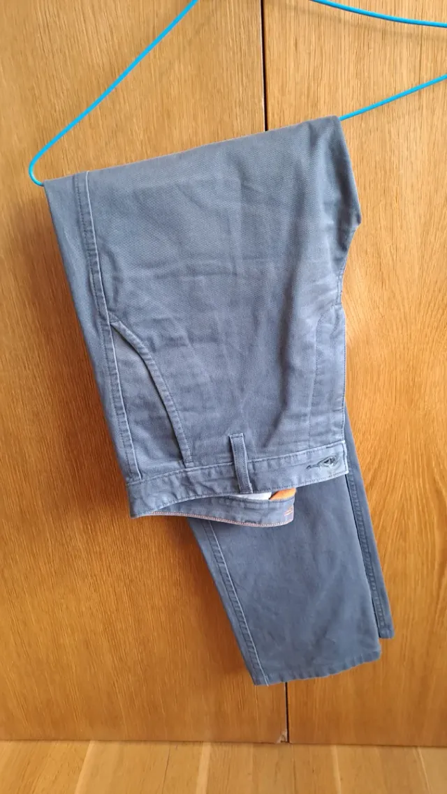 Pantalón Dockers Gris