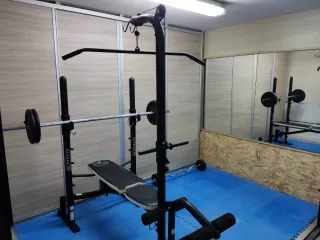 Banco multifunción Domyos + 60kg en  pesas