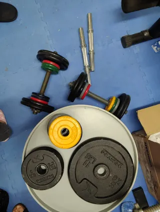 Banco multifunción Domyos + 60kg en  pesas