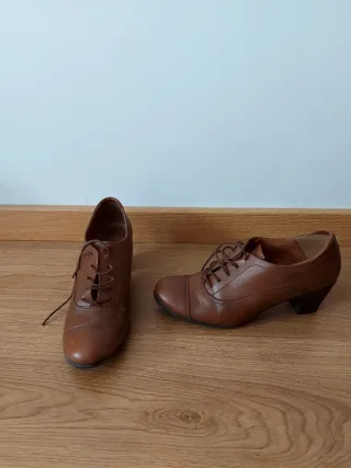 Zapatos Botín cordones marrón Talla 39