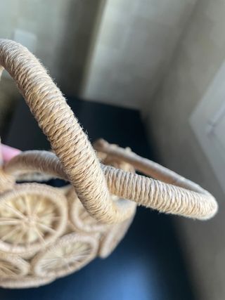 Bolso de rafia redondo