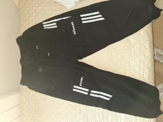 Tuta donna con zip e stampa