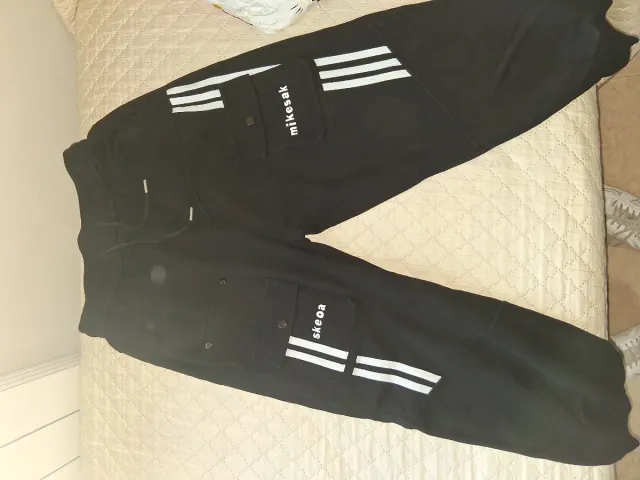 Tuta donna con zip e stampa