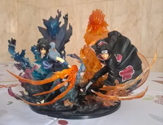 Figura Naruto Shippuden Itachi y Sasuke