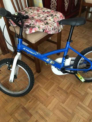 Bicicleta infantil BTWIN azul