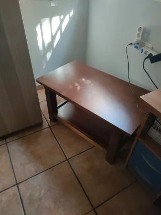 Mesa de madera extensible