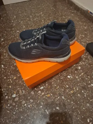 Zapatillas Skechers Azul Marino y Gris