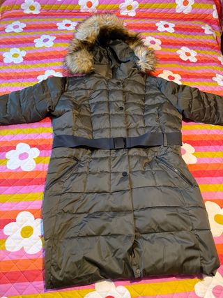 Parka mujer verde militar con capucha
