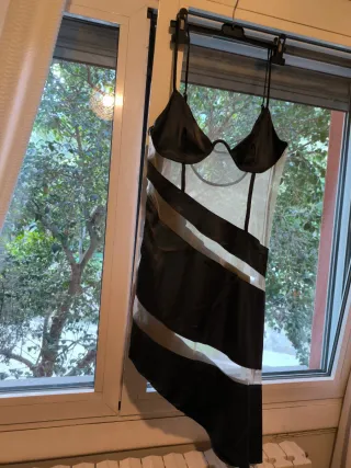 Vestido sexy negro y blanco