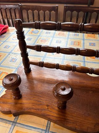 Perchero de madera rústico