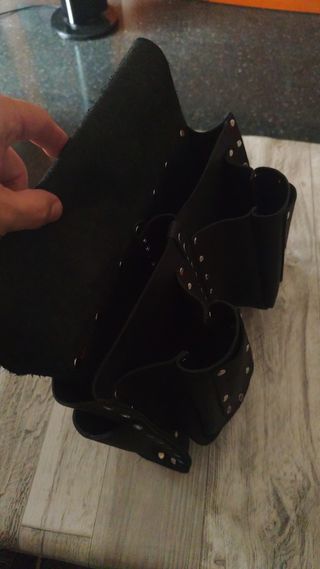 Riñonera de cuero para trabajo