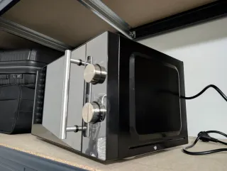 Microondas Koenic KMW 1221 B