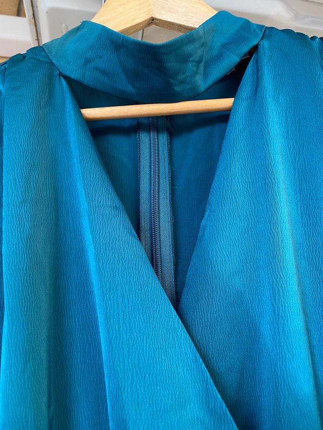 Abito ASOS tg 52 italiana, vede bottiglia,