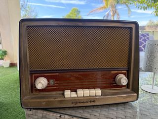 Radio Philips B4 E 72 A
