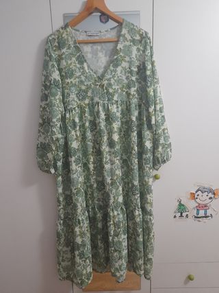 Vestido largo estampado floral verde
