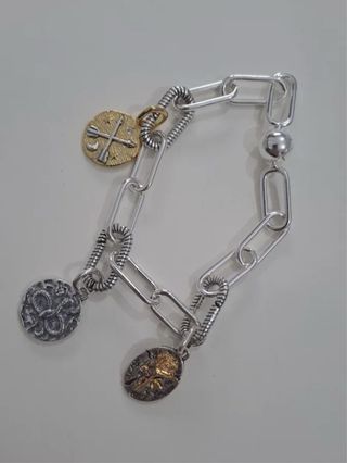 Colgante Medalla Rosa, Flechas, serpiente 