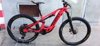 Bicicleta Eléctrica Ghost Roja