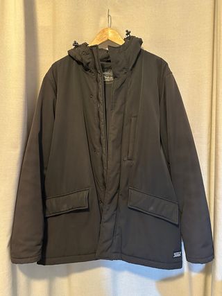 Parka Levi's técnica Negra