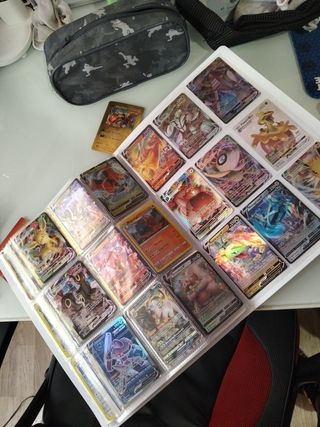 Álbum de cartas Pokémon