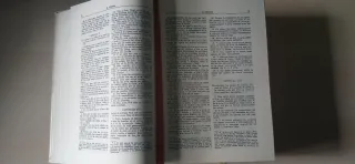 Sagrada Biblia