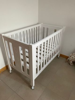 Cuna bebé Garabato blanca