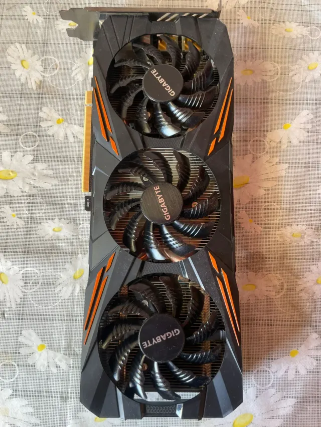 Tarjeta Gráfica Gigabyte GeForce GTX 1070 Ti