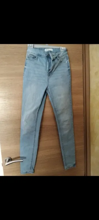 Pantalones vaqueros azules