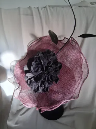 Tocado negro-burdeos fiesta, boda, evento