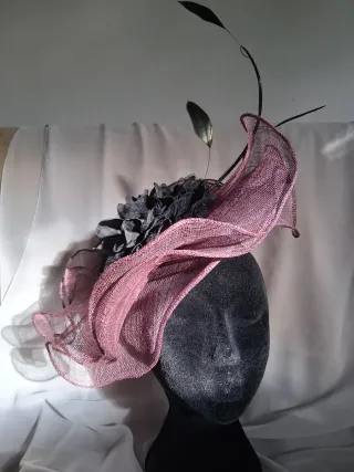 Tocado negro-burdeos fiesta, boda, evento