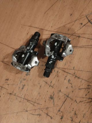 Pedales Shimano PD-M520 Automáticos
