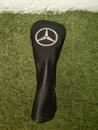 Funda Mercedes Negra